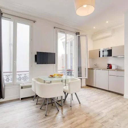 Apartament New & Design 1bd Flat In The Heart Of Le Marais Paryż